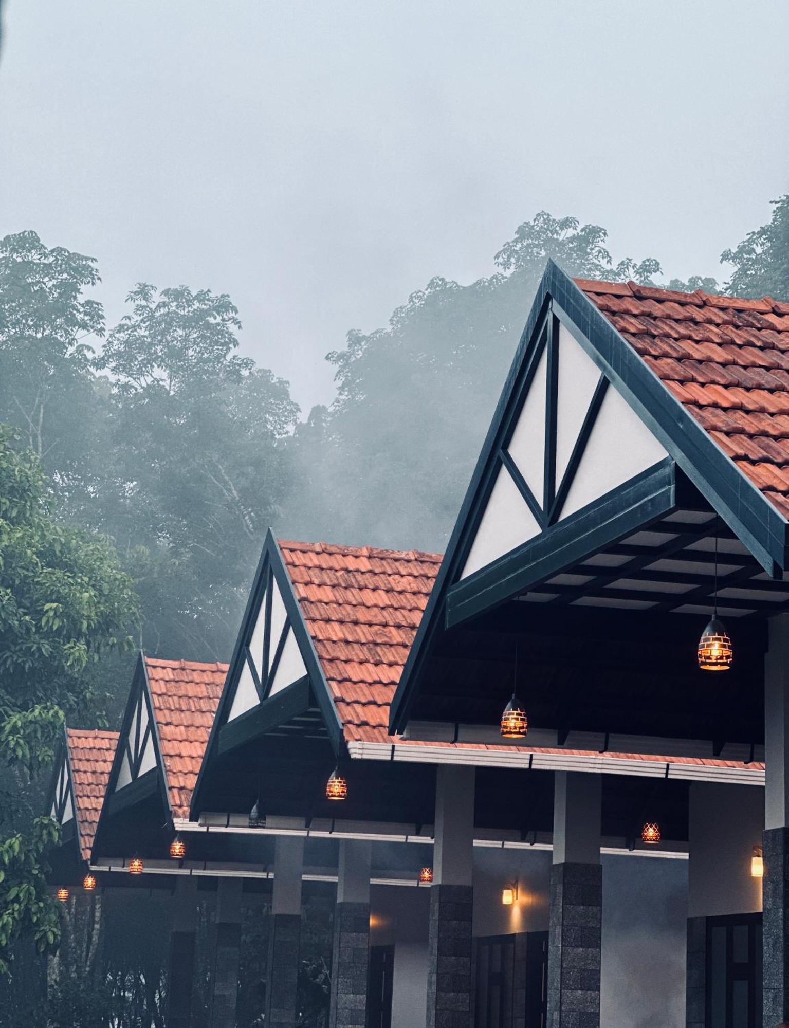 Meghamalhar Villa Mananthavady Exteriör bild