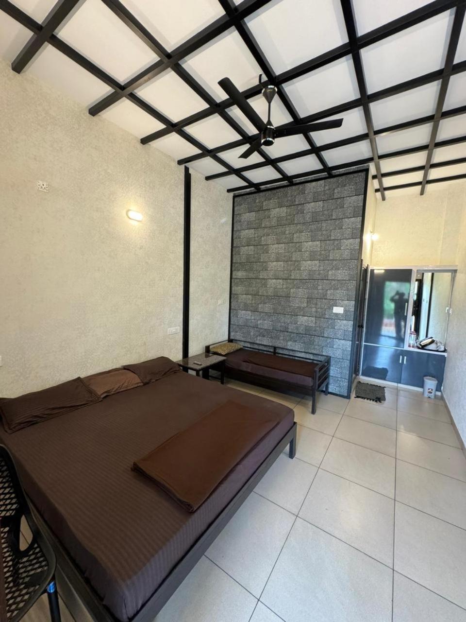 Meghamalhar Villa Mananthavady Exteriör bild